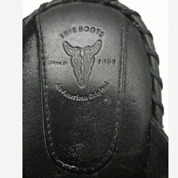 FRYE BLACK LEATHER DECOR CLOGS - Picture 6 of 11